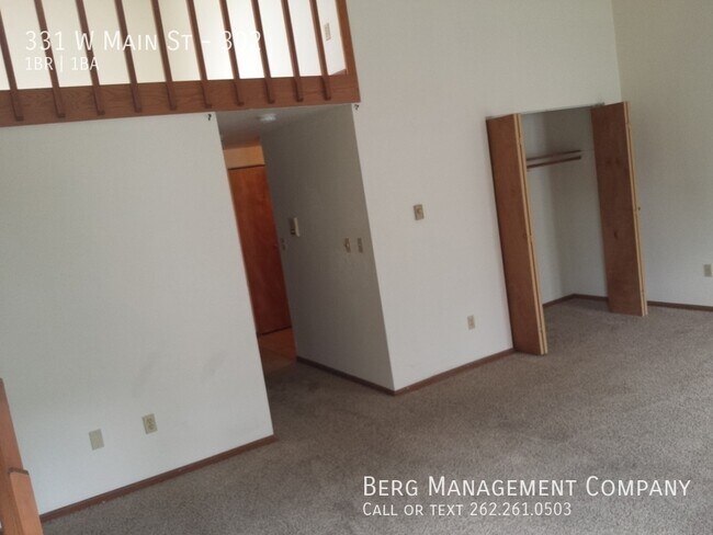 Foto del edificio - 331 W Main St