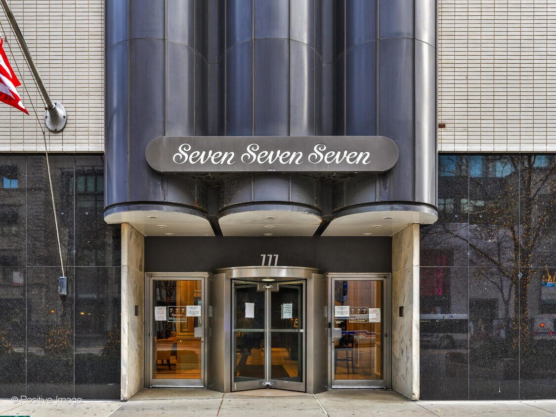 Primary Photo - 777 N Michigan Ave