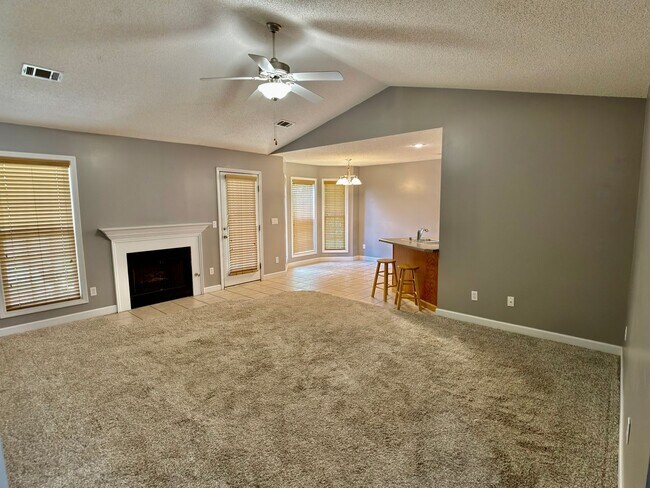 Building Photo - 3 Bed, 2 Bath with Fenced Yard, Two-Car Garage, Brookland School District