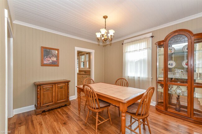 Building Photo - 2 br, 1 bath House - 184 Mimosa Street