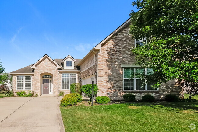 Building Photo - 8729 N Autumnview Dr