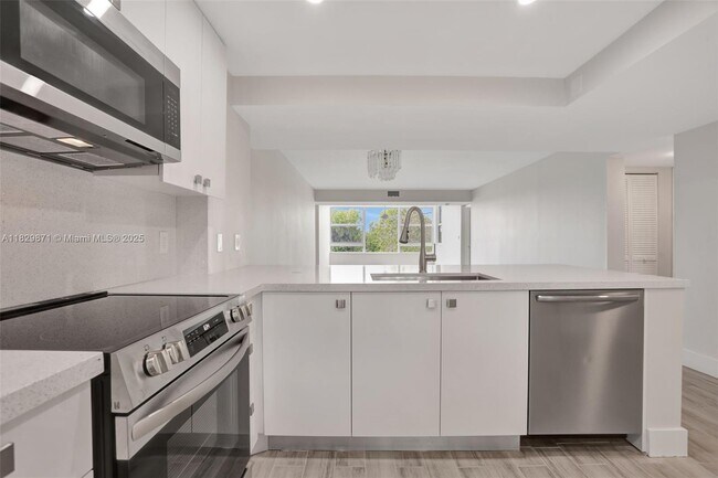 Building Photo - 4091 Cypress Reach Ct