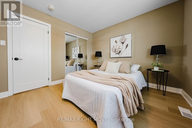 Building Photo - 198 Rose St