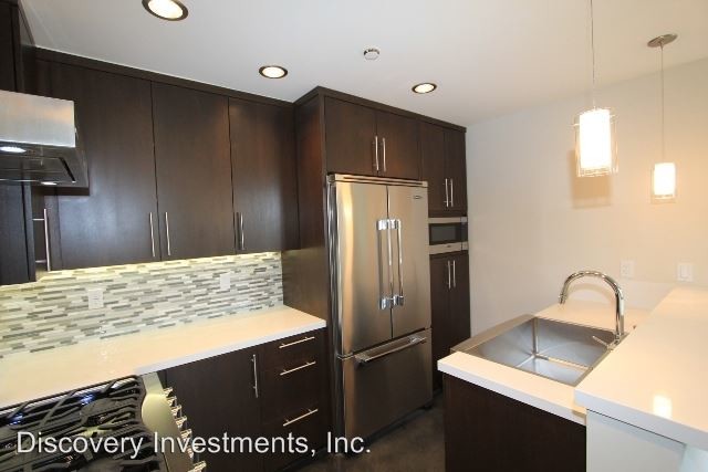 Building Photo - 2 br, 2 bath  - 1137 Solano Ave.