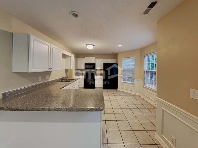Building Photo - 1537 Teresa Ln