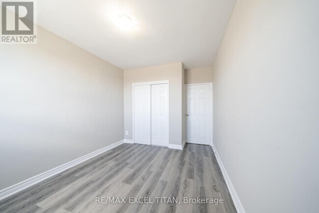 Photo du bâtiment - 468 Ottawa St N