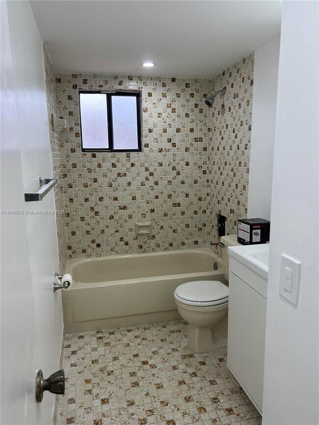 Foto del edificio - 8540 SW 133rd Avenue Rd