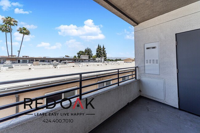 Foto del edificio - 15309 Cabrito Rd