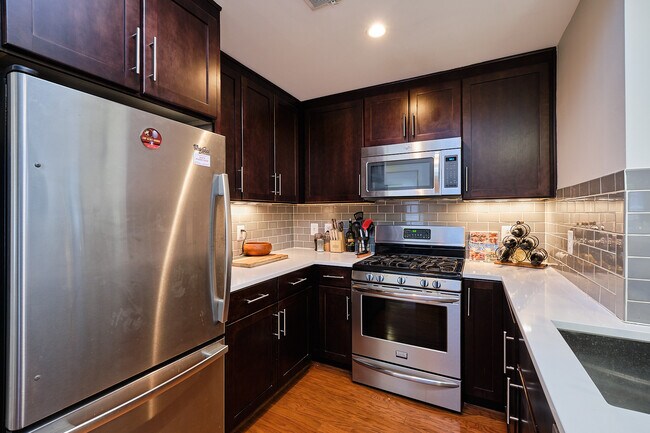 Foto del edificio - 4800 Georgia Ave NW