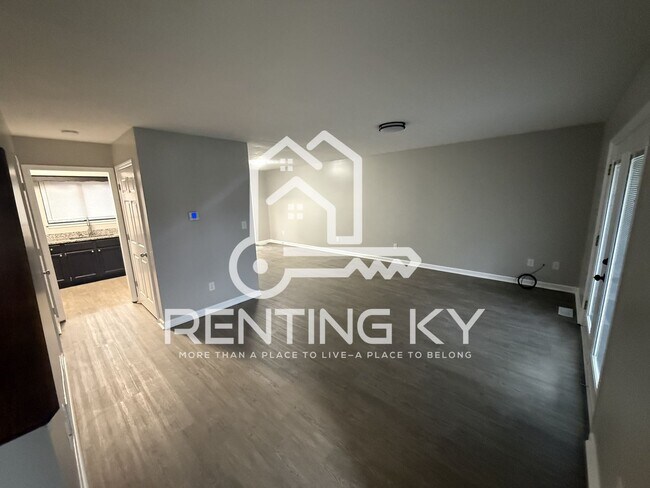 Foto del edificio - 117-119-119 Lakeview Dr