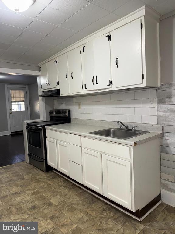 Foto del edificio - 395 Hephzibah Hill Rd