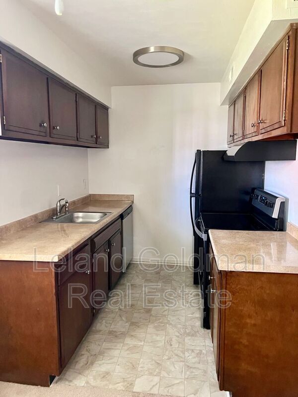 1307 Cypress Ave Unit 103, Virginia Beach, VA 23451 Condo for Rent