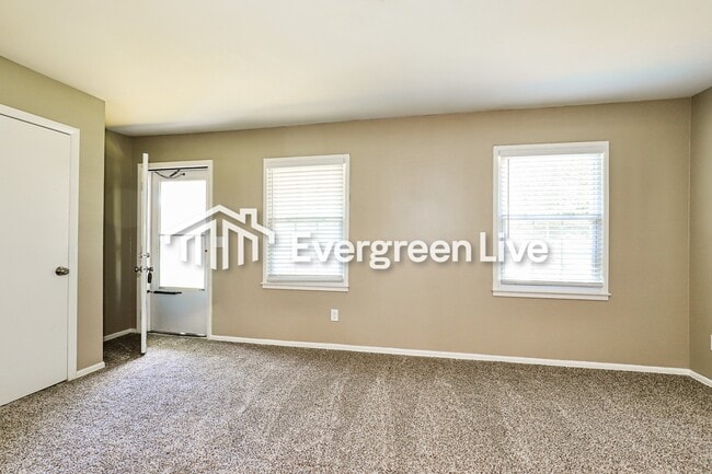 Foto del edificio - 4302 Vincent St