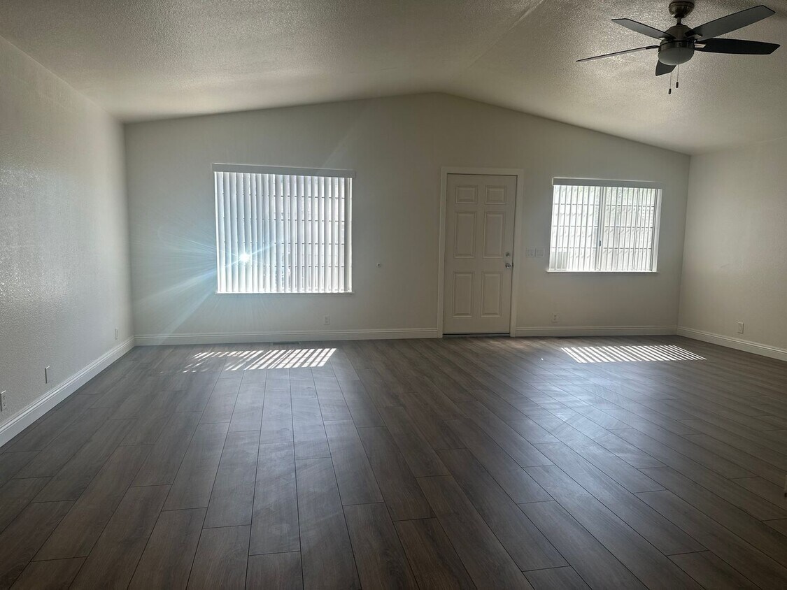 Foto del edificio - PRA1