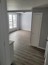 Building Photo - 92 Croatia Ave