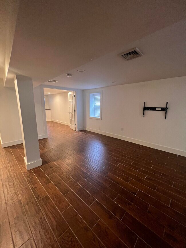 450 Gregory Ave Unit 2, Weehawken, NJ 07086 Condo for Rent in