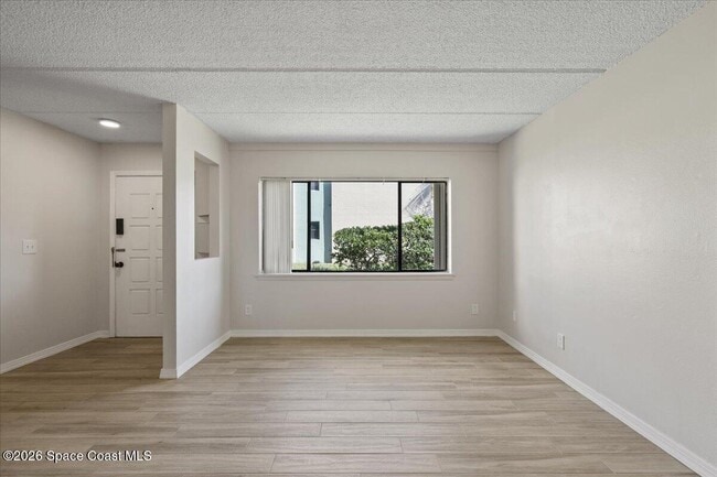 Foto del edificio - 1145 N Shannon Ave