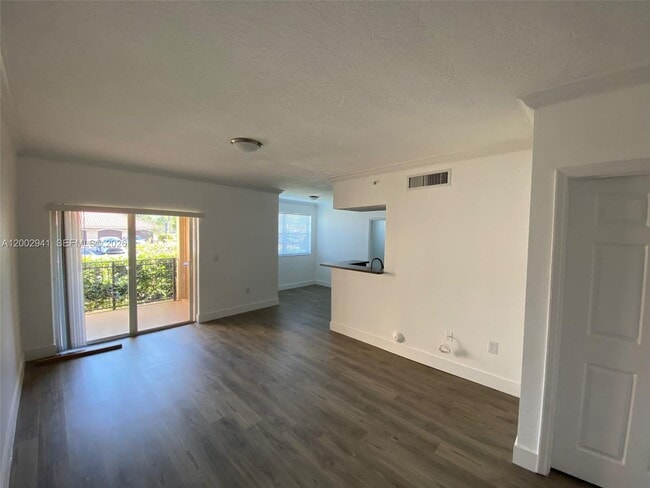 Foto del edificio - 11631 SW 2nd St