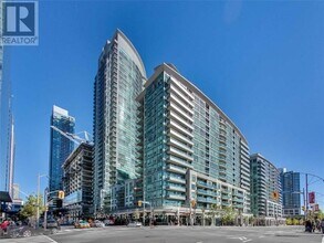 Building Photo - 51 Lower Simcoe St