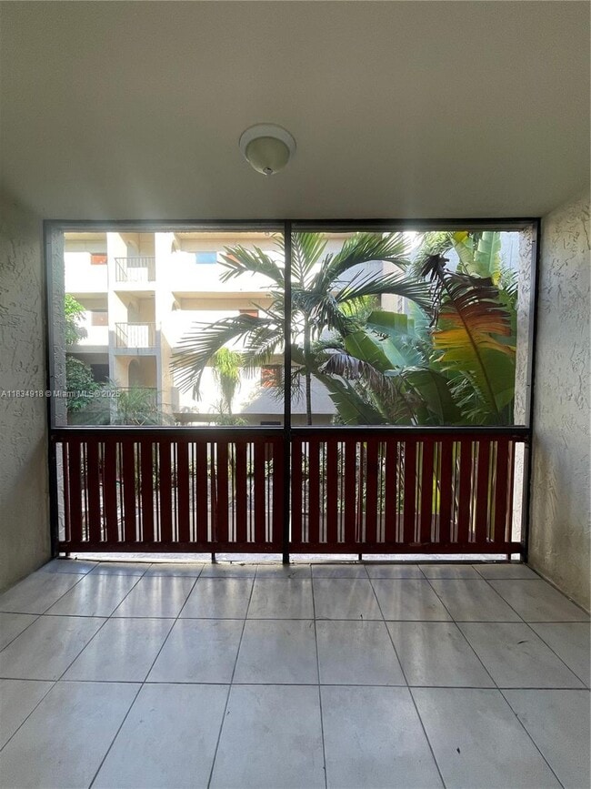 Building Photo - 10641 SW 108th Ave