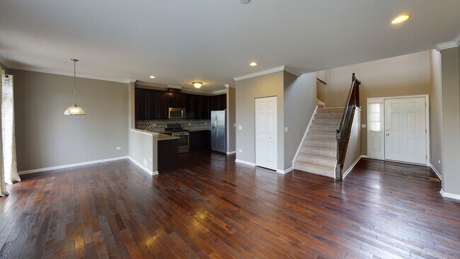Building Photo - 2725 Blakely Ln