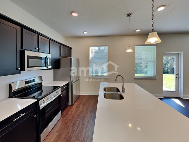 Foto del edificio - 2752 Sunrise Ct