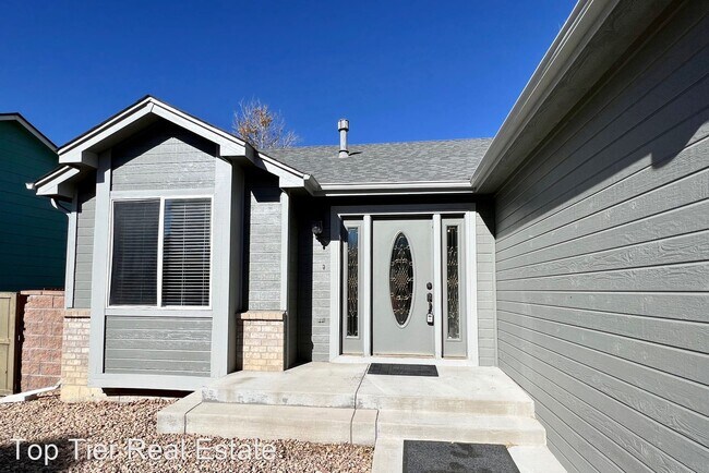 Building Photo - 5 br, 3 bath House - 817 Marshall Drive