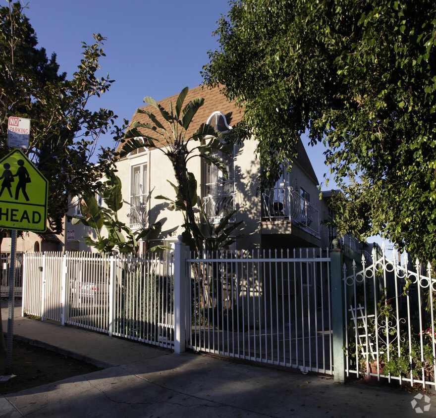 1037 Wilcox Ave, Los Angeles, CA 90038 Apartments in Los Angeles, CA