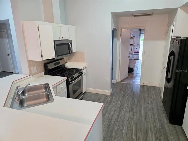 Foto del edificio - 1055 Elizabeth Ridge Ct