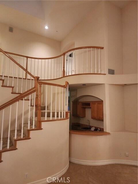 Building Photo - 6829 E Pinnacle Pointe