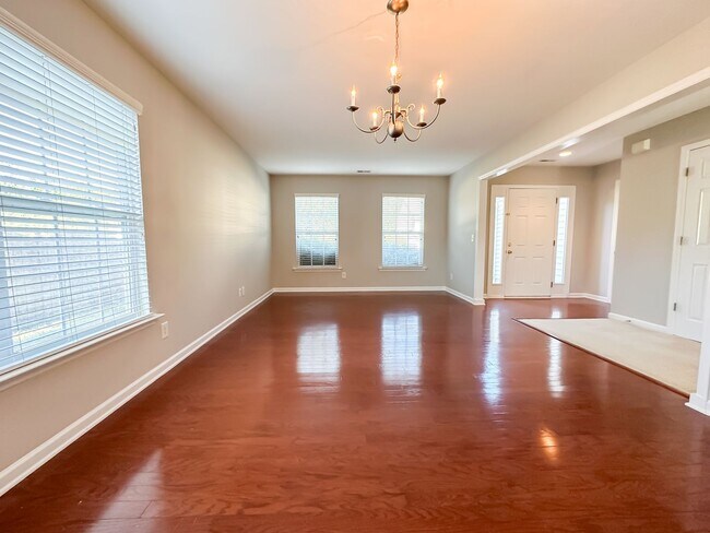 Building Photo - Bright Holly Springs Two Story Home!