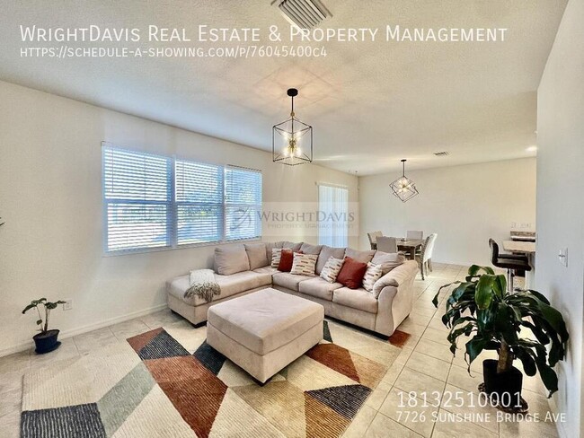 Foto del edificio - Stunning 3/2.5 home in Gibsonton!