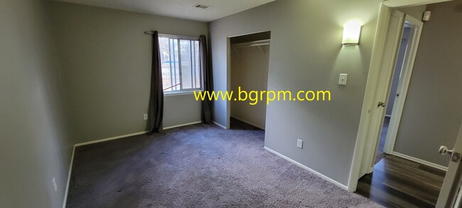 Foto del edificio - 3 Bd, 1 1/2 BA, home in Jacksonville