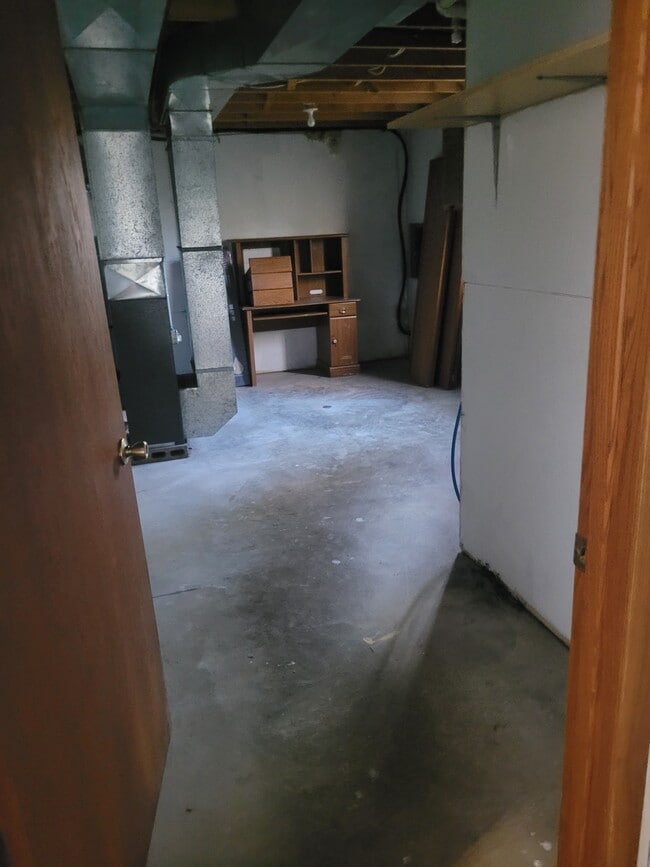 Building Photo - 4204 E Jelinek Ave