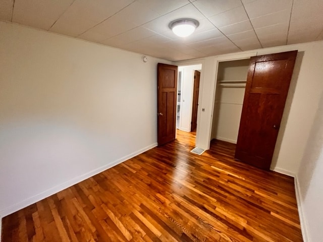 Closet - 2009 Lakeview Ave