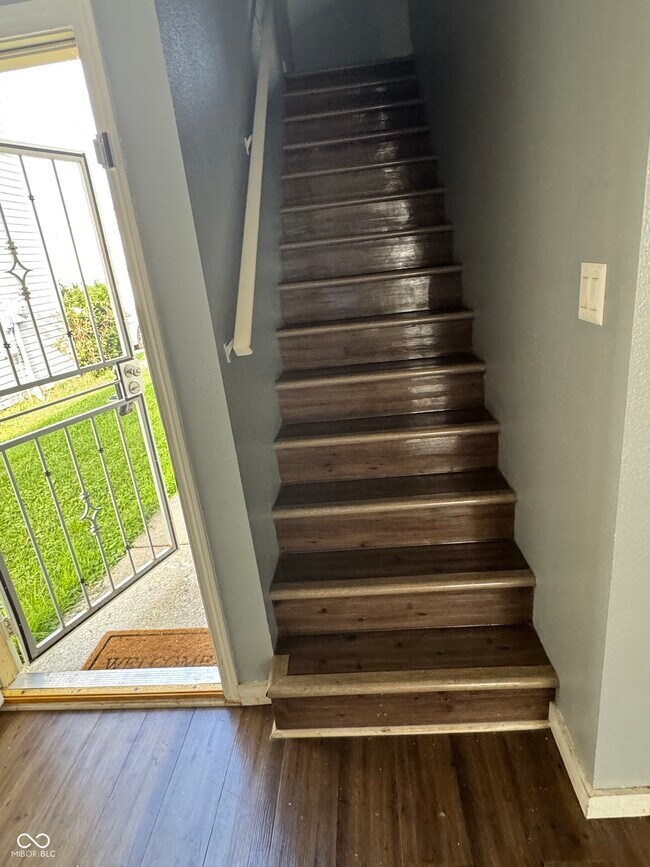 Building Photo - 3869 Amaranth Ct