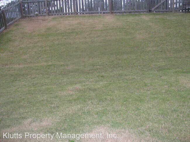 Foto del edificio - 4 br, 3 bath House - 4128 Houldsworth Drive