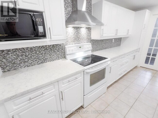 Photo du bâtiment - 299 Mill Rd