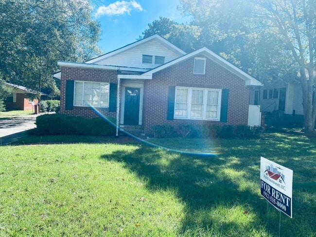 Building Photo - 604 Church St