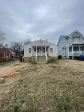 Building Photo - 708 Coleman St