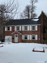 Building Photo - 336 Ridgewood Rd