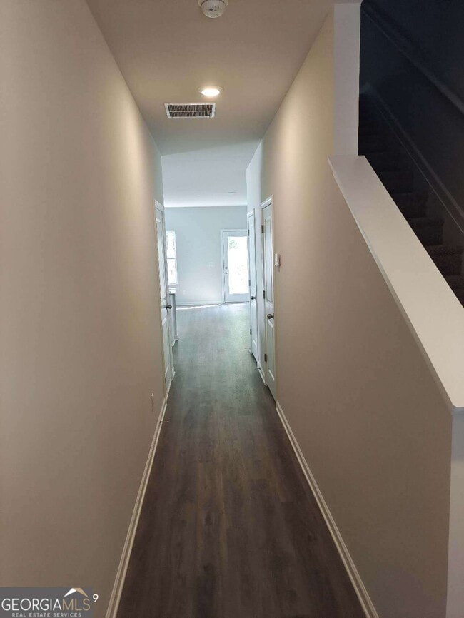 Building Photo - 158 Vlg Grn Dr NW