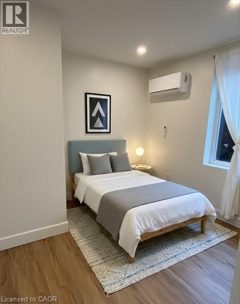 Photo du bâtiment - 259 John St S