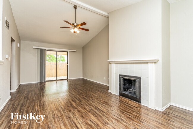 Foto del edificio - 3009 Galemeadow Dr