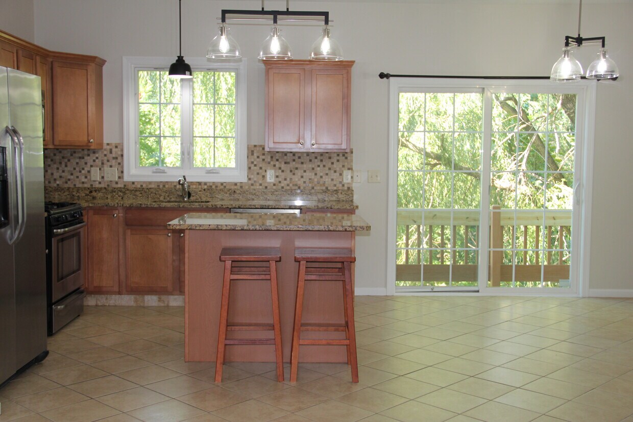 87 E Mountain St, Worcester, MA 01606 House Rental in Worcester, MA