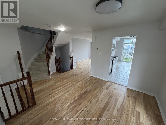 Photo du bâtiment - 1523 Duplante Ave