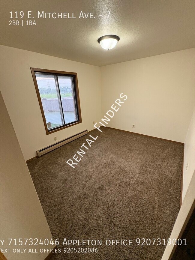 Building Photo - 119 E Mitchell Ave