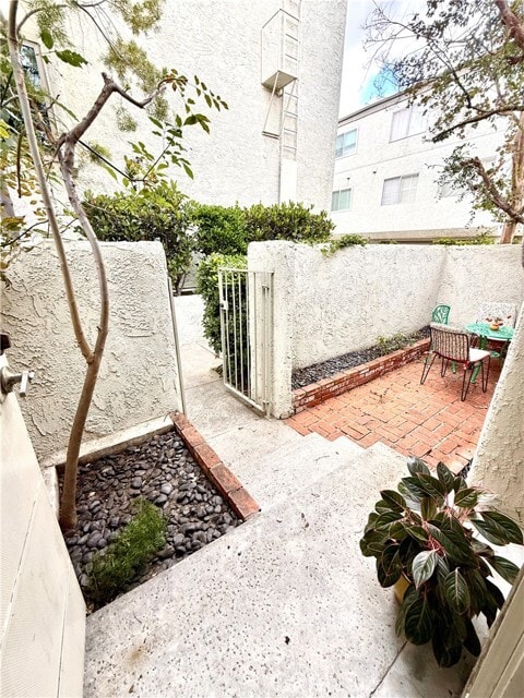Foto del edificio - 11738 Moorpark St
