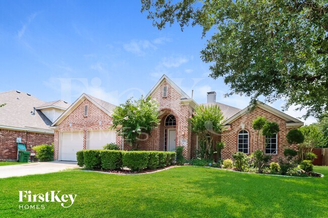 Foto del edificio - 2204 Reedway Ct