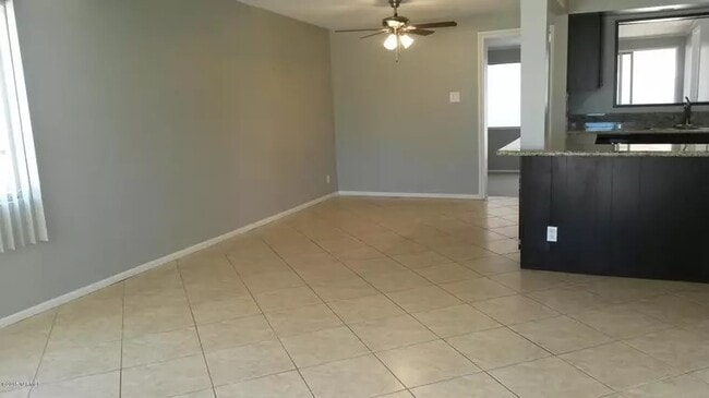 Building Photo - 901 S Eli Dr